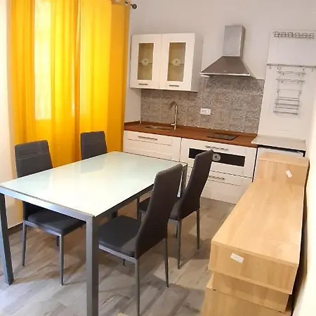 Domo In Terranoa, Old Town Apartman Olbia